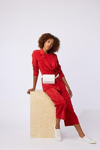 Kara Red Look with Wooden Box