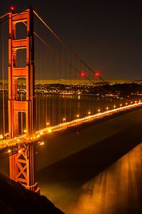 Golden Gate Bridge di notte